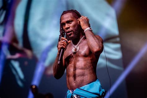 Nigerian Music Royalty Burna Boy Lights Up Rome! A Breathtaking Concert Experience Meets Cultural Explosion