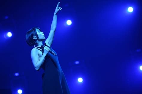  Il Concerto UniverSO: Una Celebrazione di Utada Hikaru Trasforma Milano in una Bolgia Culturale!